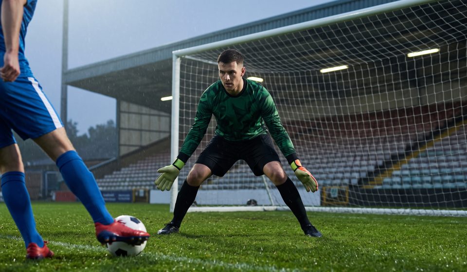 How to Save 1v1s as a Goalkeeper